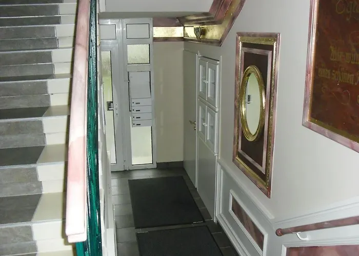 Pensionat Dresdener Panorama 3*