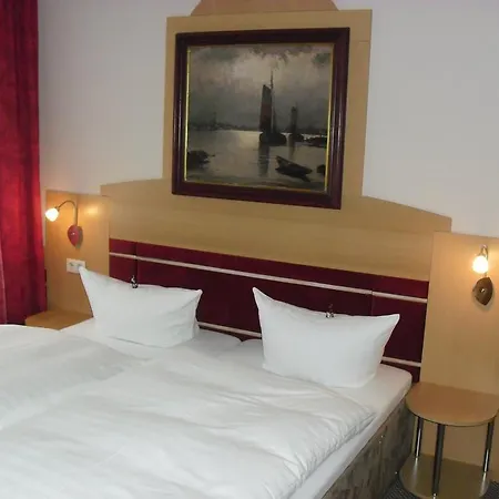 德累斯登那帕诺拉玛膳食公寓酒店 德累斯顿