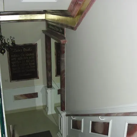 德累斯登那帕诺拉玛膳食公寓酒店 招待所 3*