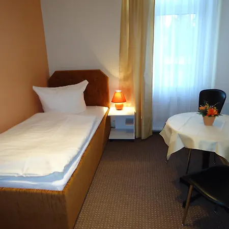 德累斯登那帕诺拉玛膳食公寓酒店 德累斯顿